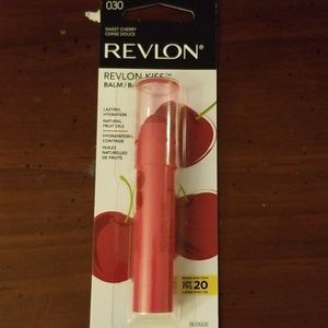 5/15$ Revlon kiss balm
